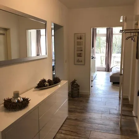 Moderne Ferienwohnung Am Yachthafen Bad Zwischenahn Extérieur photo