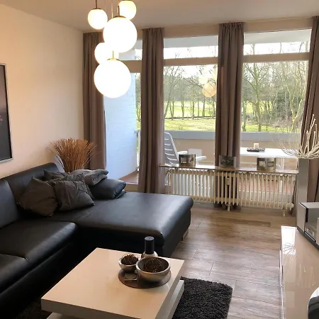 Moderne Ferienwohnung Am Yachthafen Bad Zwischenahn Extérieur photo