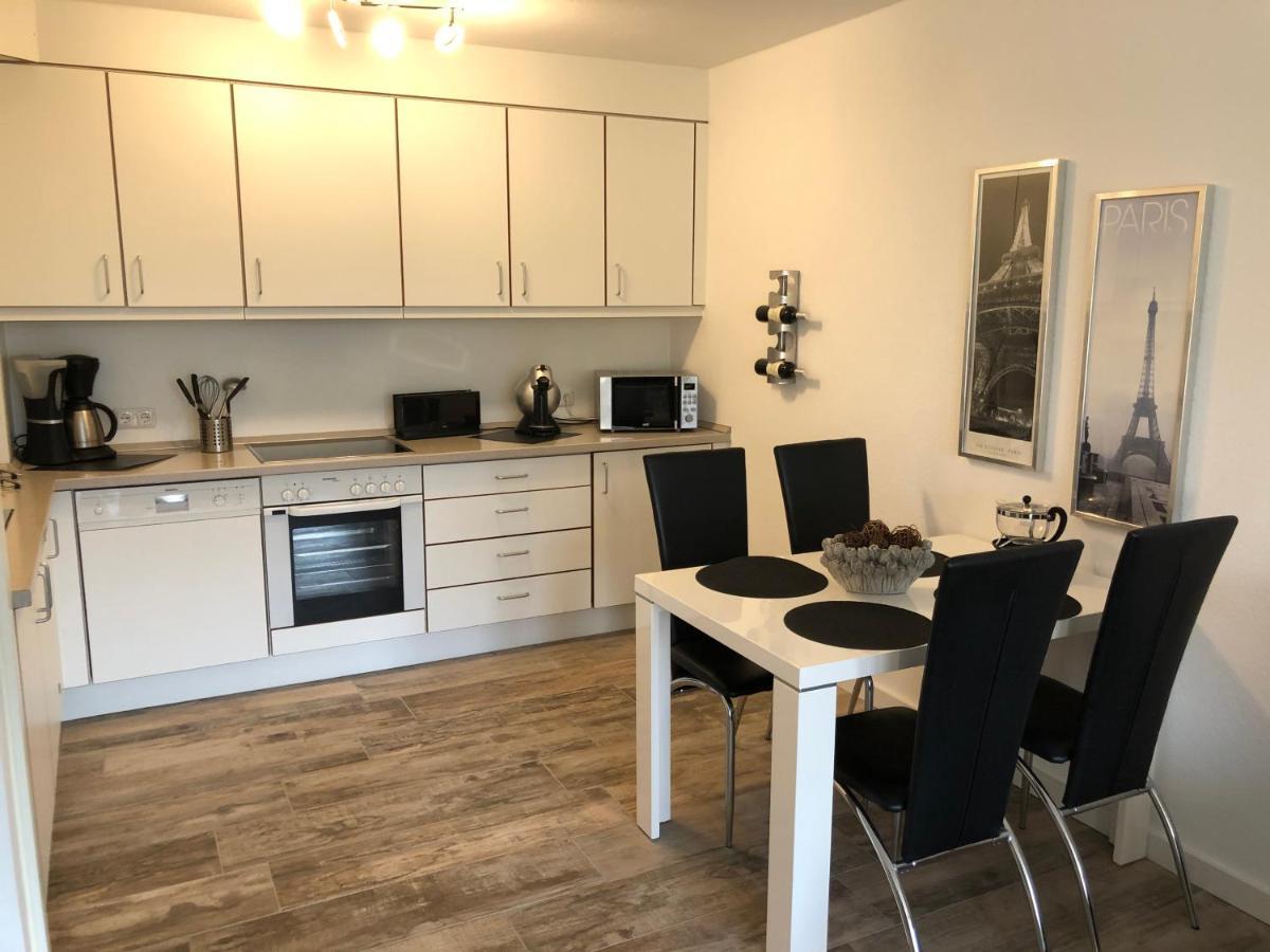 Moderne Am Yachthafen Apartment *
